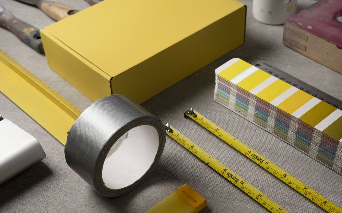 Скотч с логотипом: как выбрать и зачем он нужен